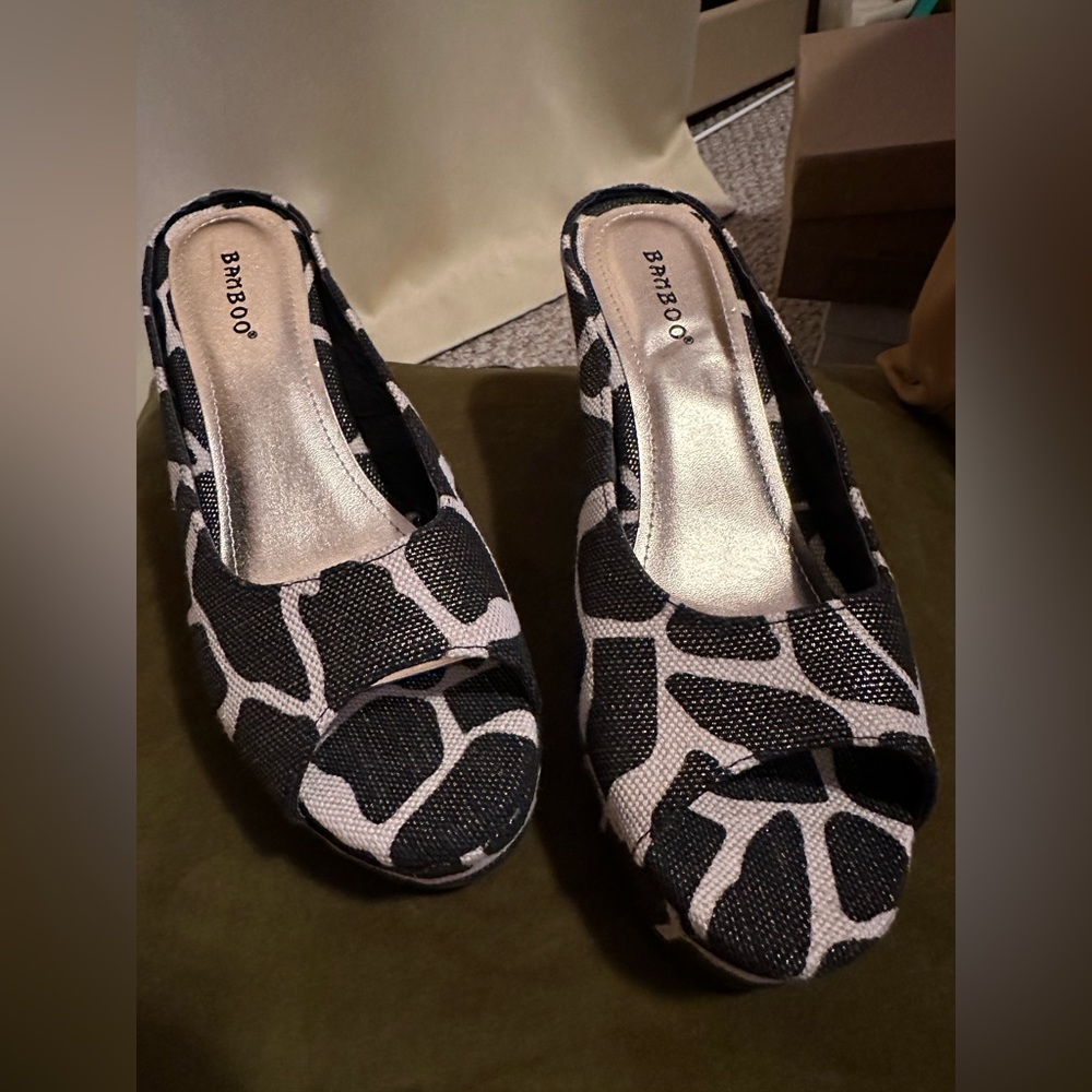 Brown and tan wedge sandal by Bamboo size 6.5 new no box